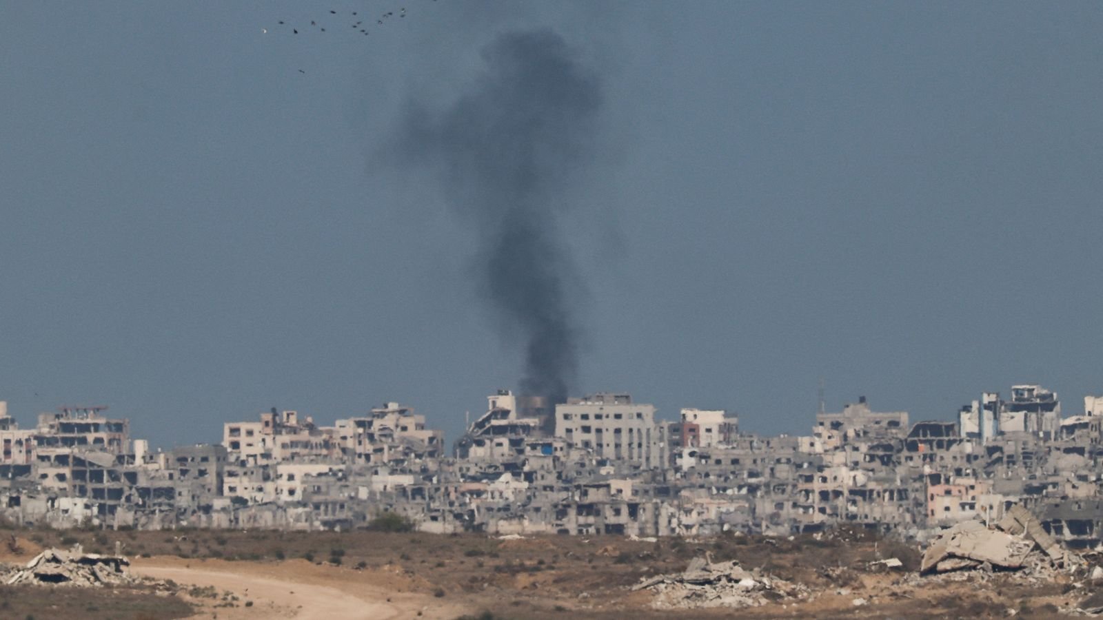 El gobierno está bajo presión porque los miembros laboristas votan por el genocidio en Gaza para aceptar a Israel