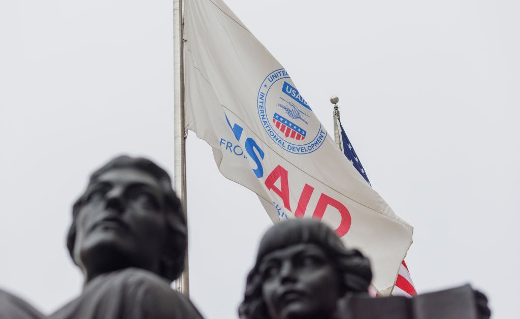 El número de bajas previstas para cerrar USAID