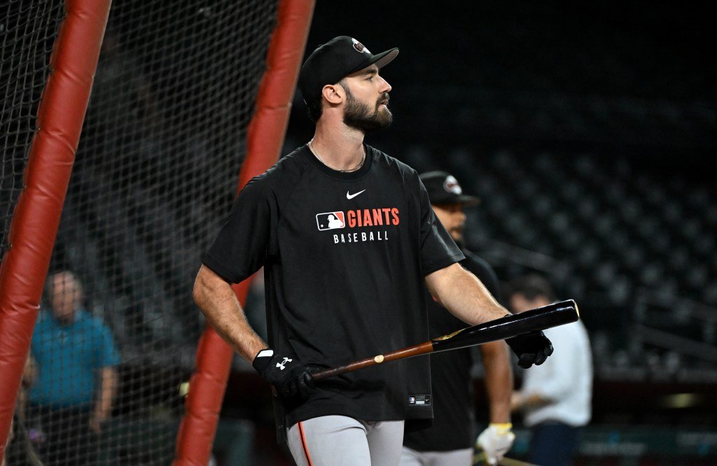 SF Giants Top Posibilidad Brace Elderge discute la promoción de Majers