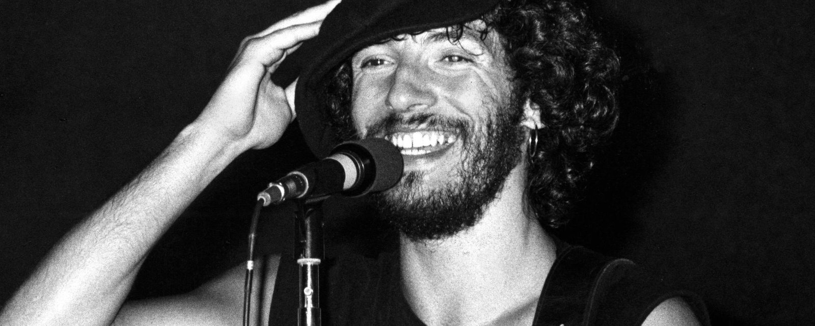 ¿Cómo el periódico universitario Rent salvó a Bruce Springston desde el final de su carrera?